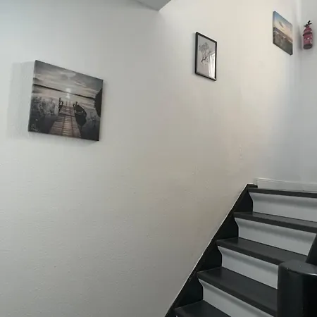 Zentrale Beautiful In アパート